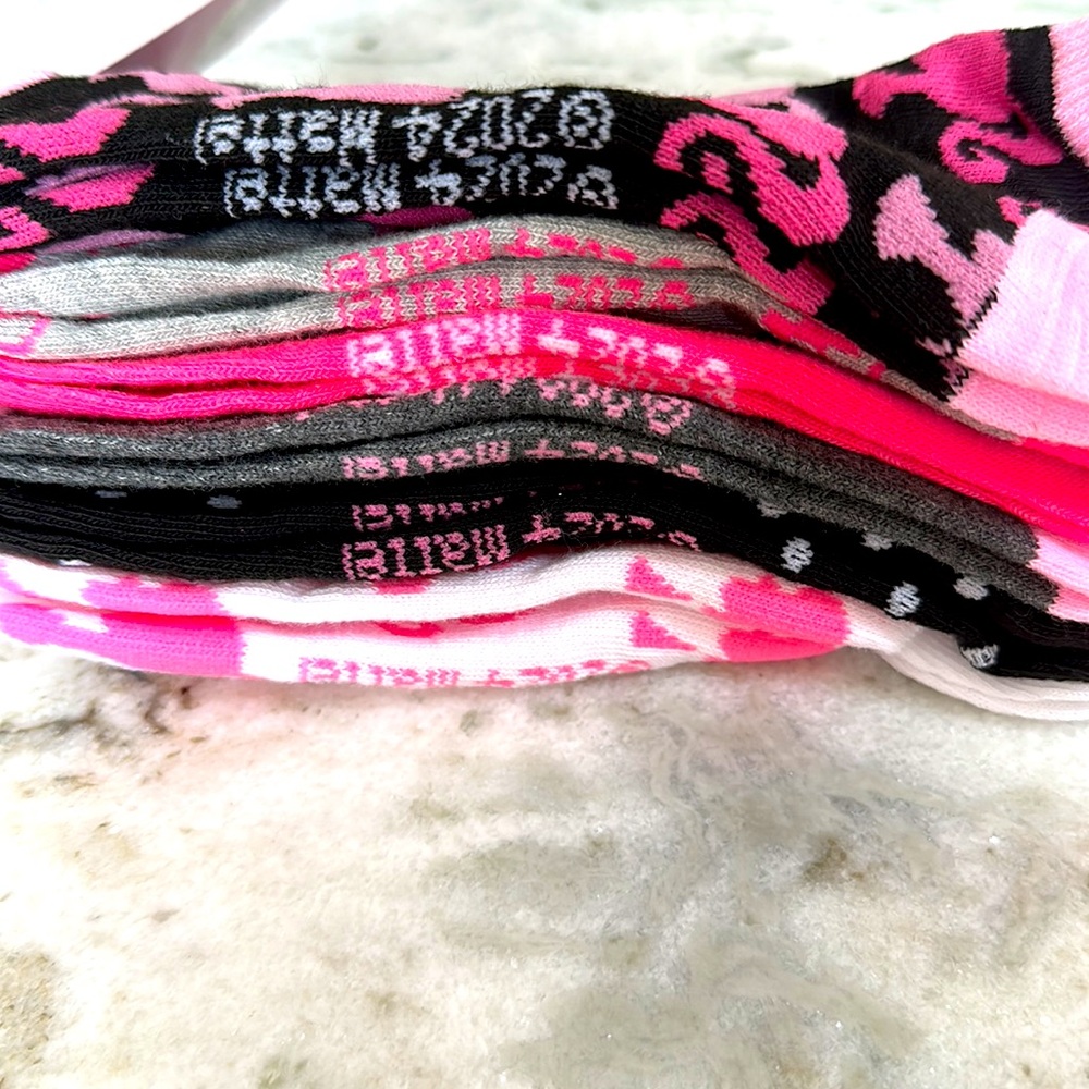 Set of 6 Barbie crew socks - Picture 2 of 10